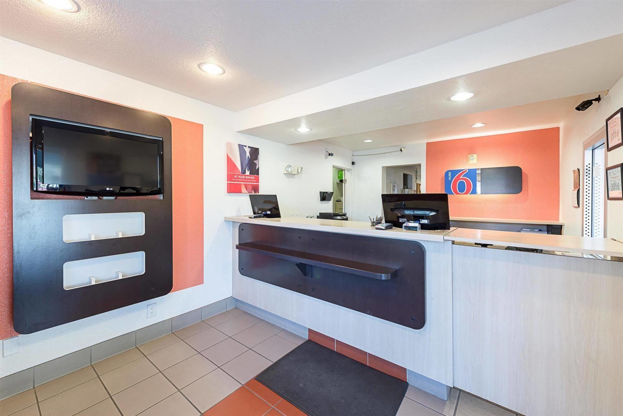 Hotel 6-carson City, Nv